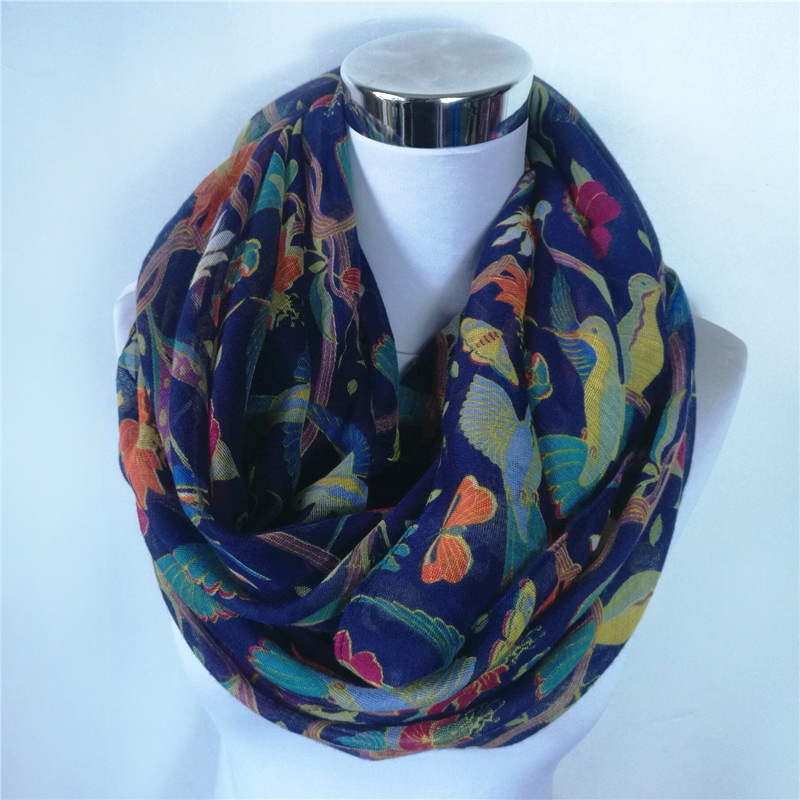New Magpie Bird print Viscose  - Infinity Scarf Knit reseña y precio