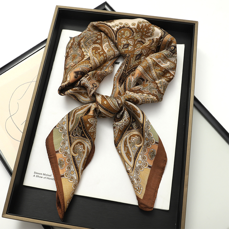 Bohemian Style Print Luxury Br - Silk Neck Scarf reseña y precio