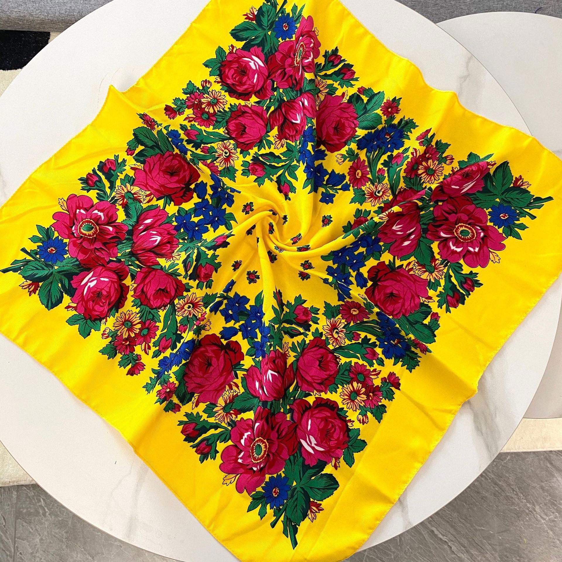 70*70cm Russian Floral Square  - Bandana Cotton reseña y precio