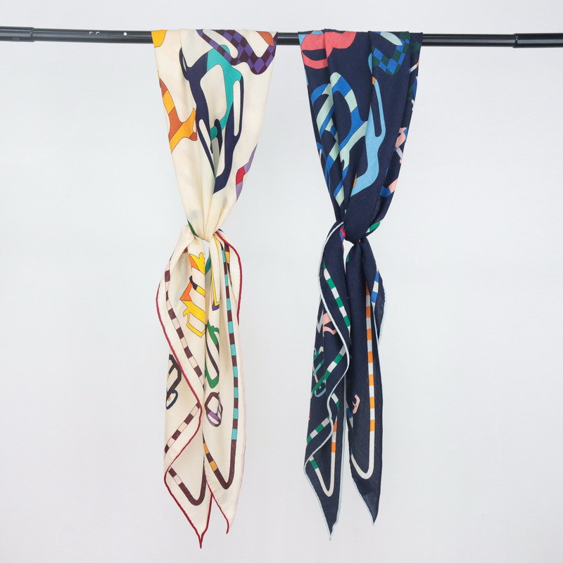 Silk Wool Scarf Large Triangle - Pashmina Wrap Large reseña y precio
