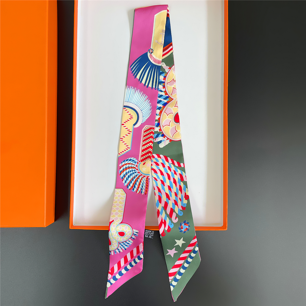 Brand Design Twill 100% Silk S - Silk Neck Scarf reseña y precio