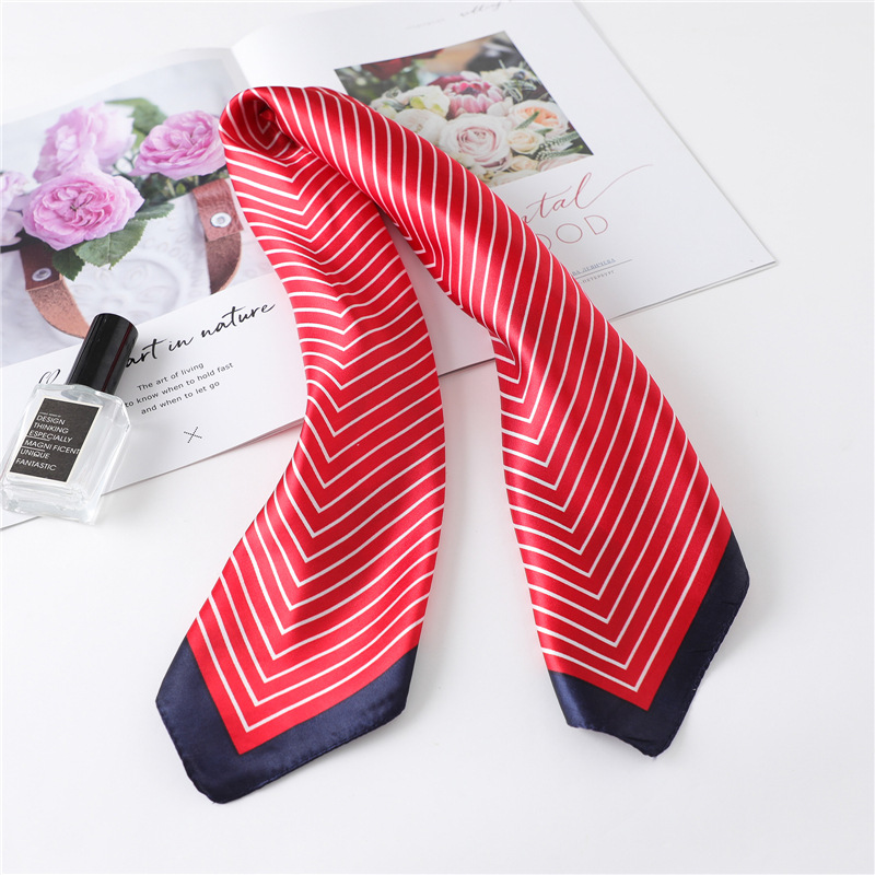 Luxury Stripe Silk Square Scar - Silk Tie Striped reseña y precio