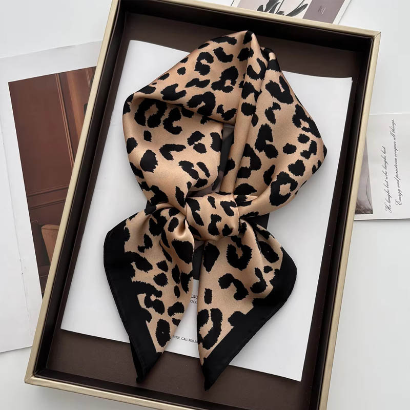 Luxury Leopard Print Female Sa - Face Scarf Mask reseña y precio